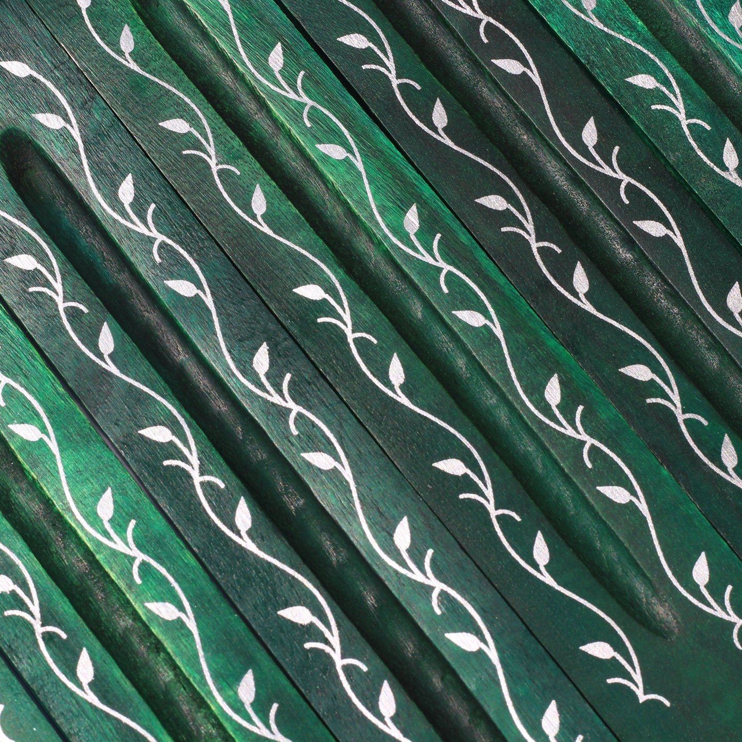 GREEN Leaf Incense Holder - Emit Energy