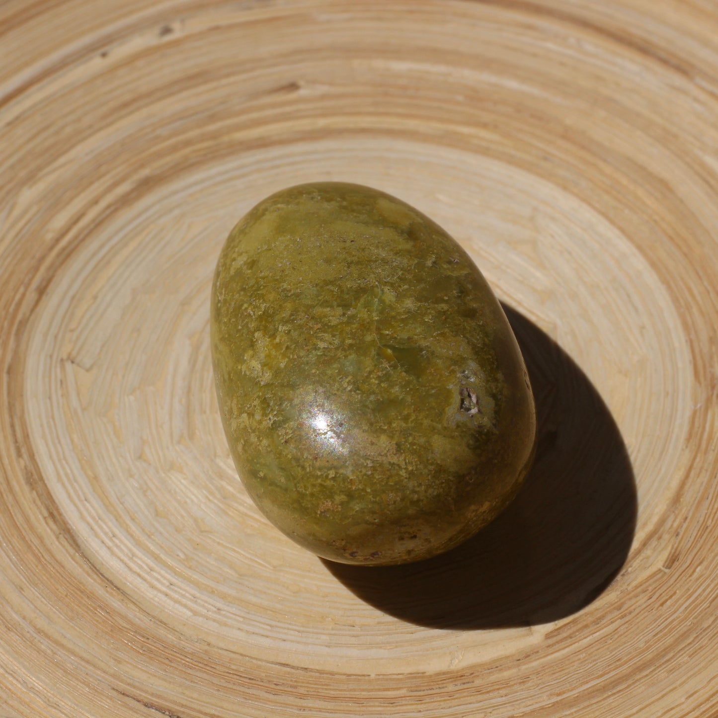 Green Opal (Mini Palm Stone) (No.1) - Emit Energy