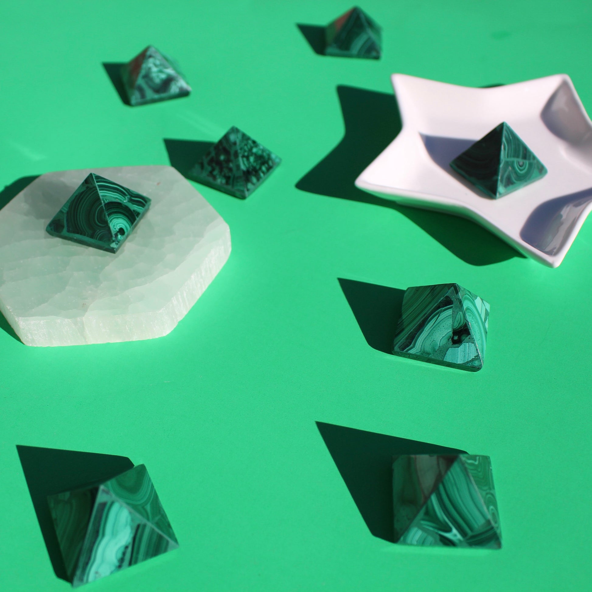 Malachite Pyramid - Emit Energy