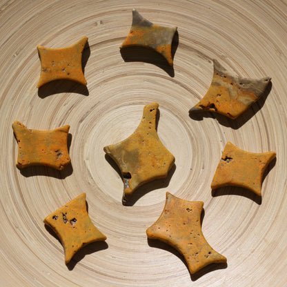 Bumblebee Jasper (Raw Chips) - Emit Energy